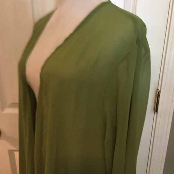 Lightly sheer duster, kimono open front long sleeve Sz 4X. Sweeping and flowy - Picture 4 of 10
